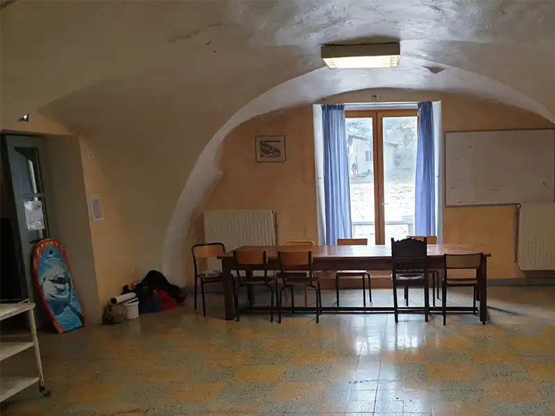 Deuxième salle du chalet principal de l'Enfance Populaire de Nice